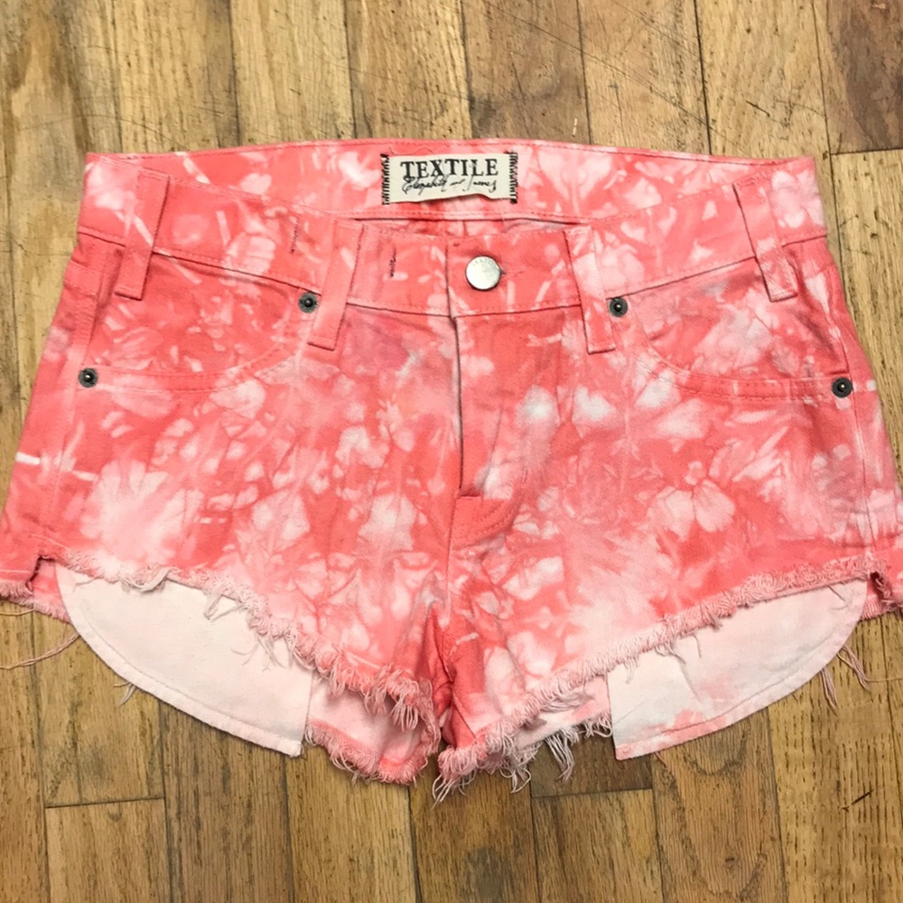 Textile Elizabeth and James 24 Dixon shorts bin3